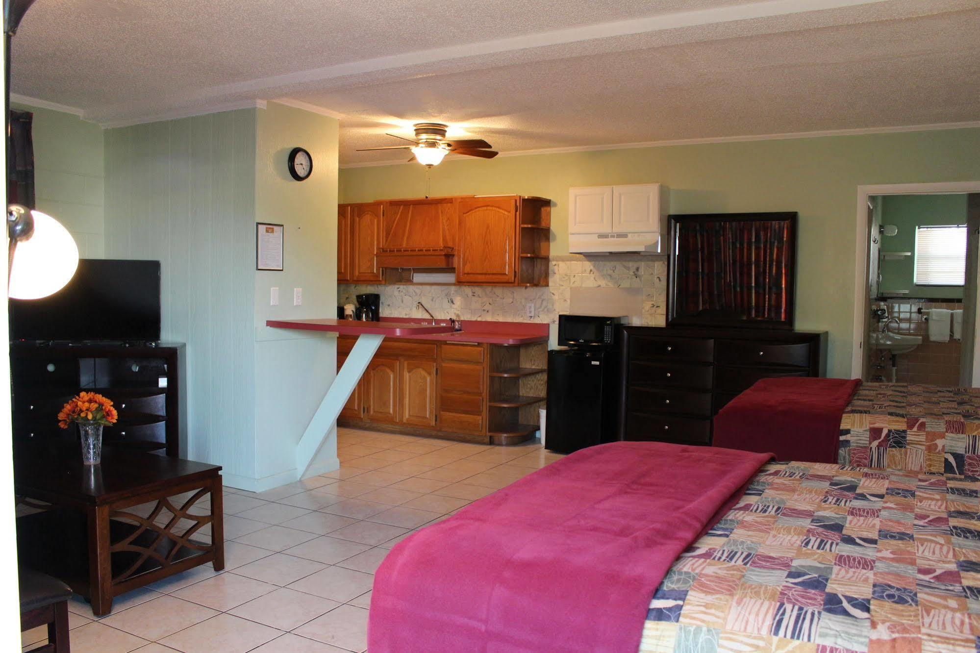 Sunshine Inn & Suites Venice, Florida Venice Gardens 외부 사진